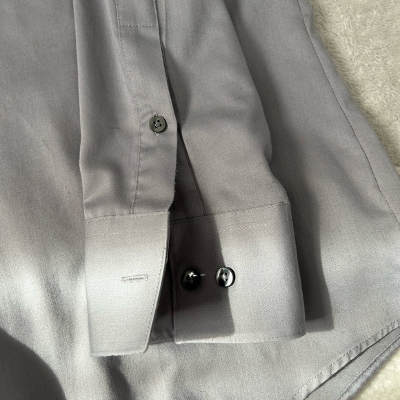 3/$20 or 2/$12 Grey dress shirt - Picture 4 of 4